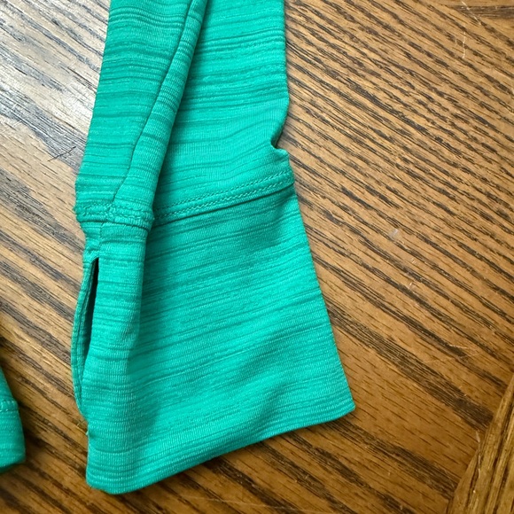 Athleta Sporty Green Lightweight Jacket - Picture 2 of 4